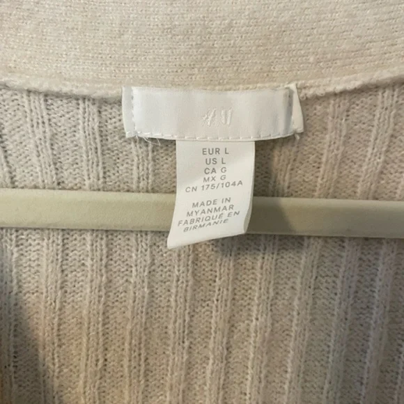 H&M Embellished Button Rib Knit Cardigan - Picture 4 of 6